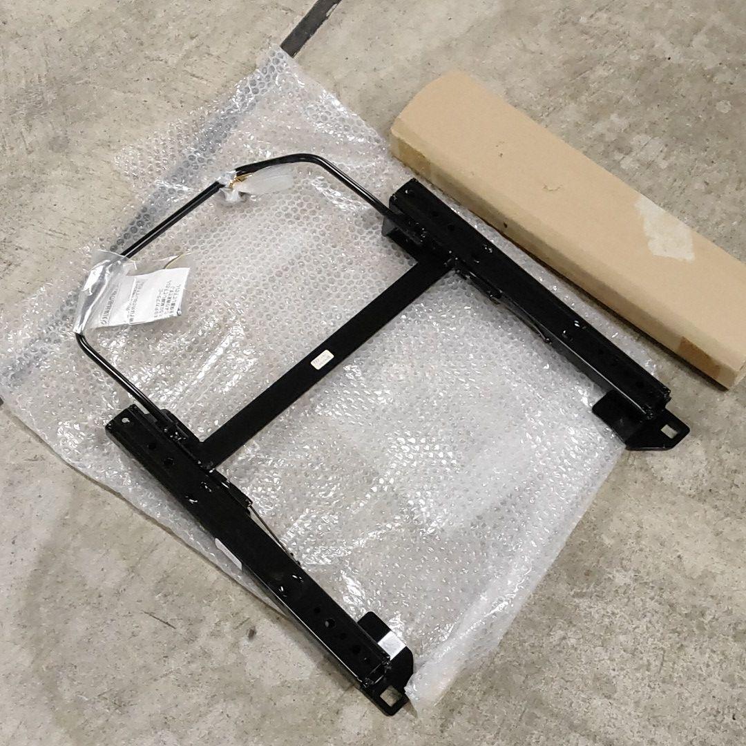 NANIWAYA フルバケ用シートレール 左側 ポルシェ