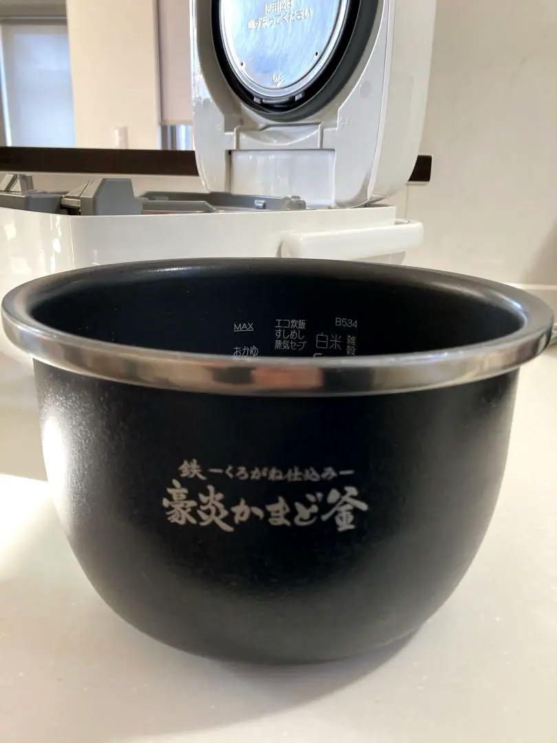 象印炎舞炊きNW-KA10 雪白5.5合2019年製