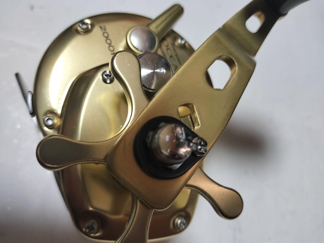 SHIMANO JIGGER 2000P ゴールド