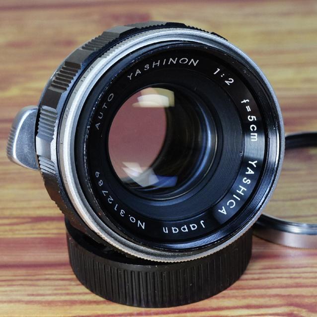【富岡光学製】Yashica Auto Yashinon 5cm F2 レンズ