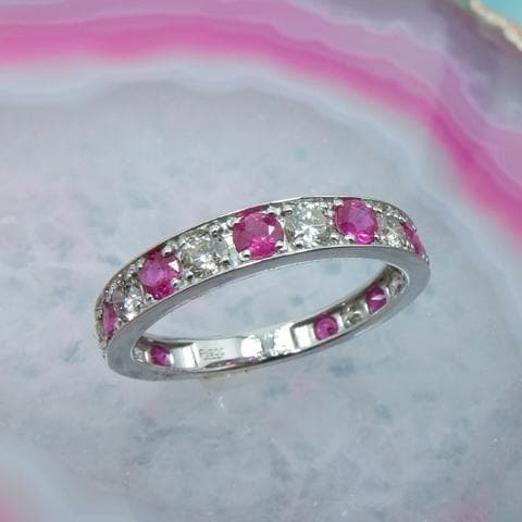 Pt☆天然ルビー・ダイヤ・リング(新品) | acerometalurgia.com.br