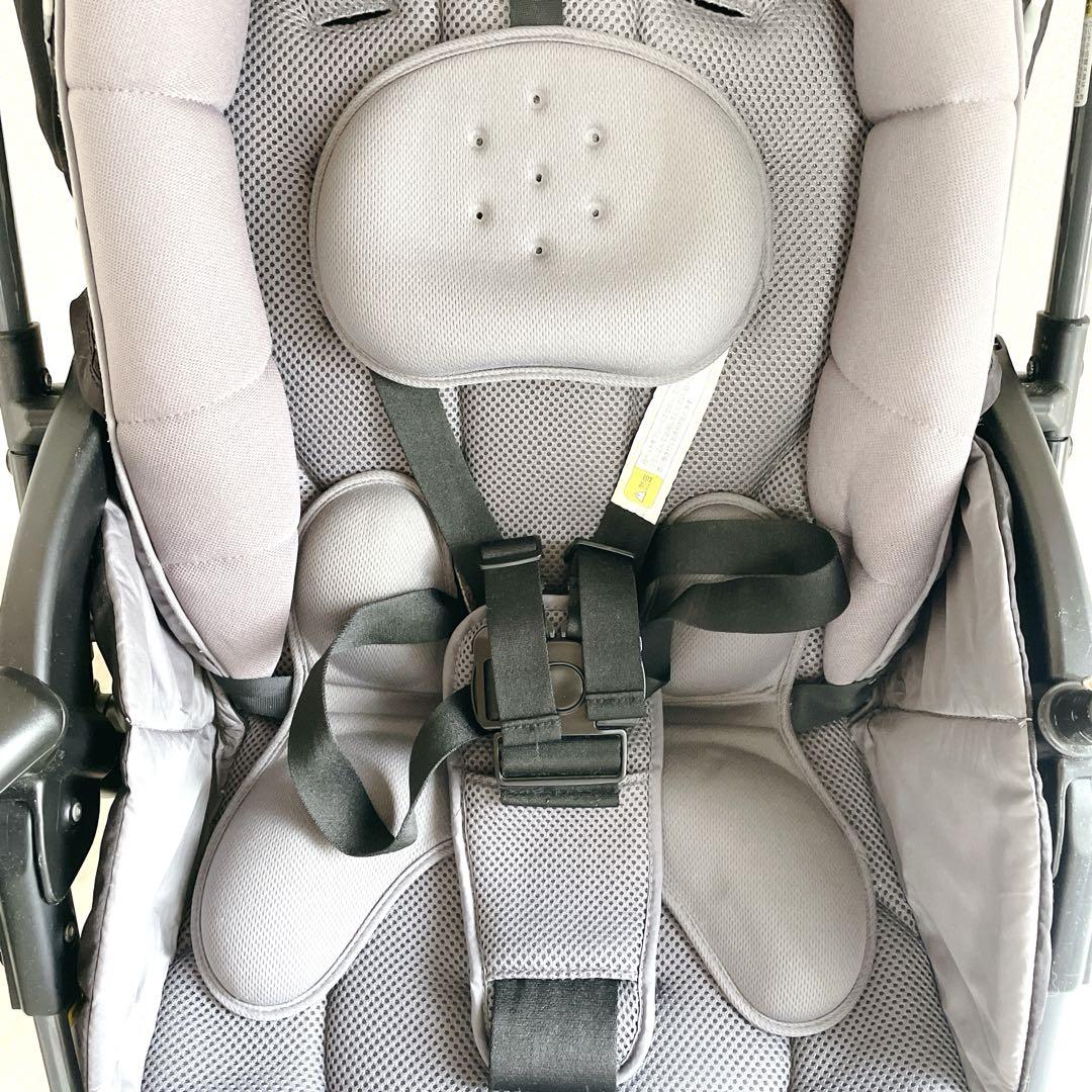 美品 付属品完備 Aprica ラクーナ ソファークッション 2037451