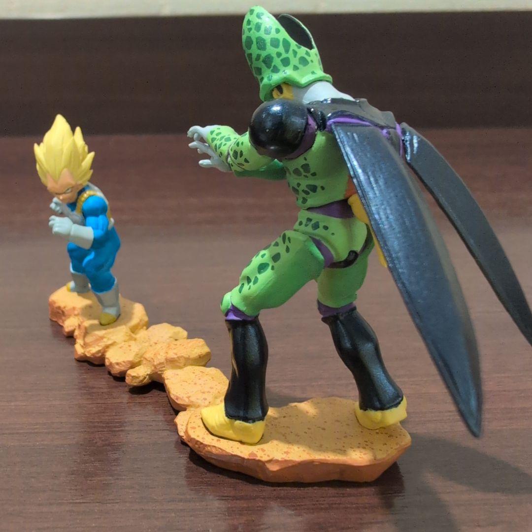 ドラゴンボール カプセルネオ。帰って来たセル編。2種類。 ドラゴンボール カプセルネオ。帰って来たセル編。2種類