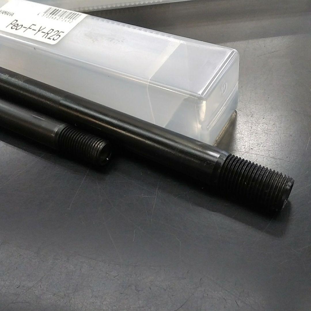 ヤマハYZFR25/R3前後Peoシャフト　中古品