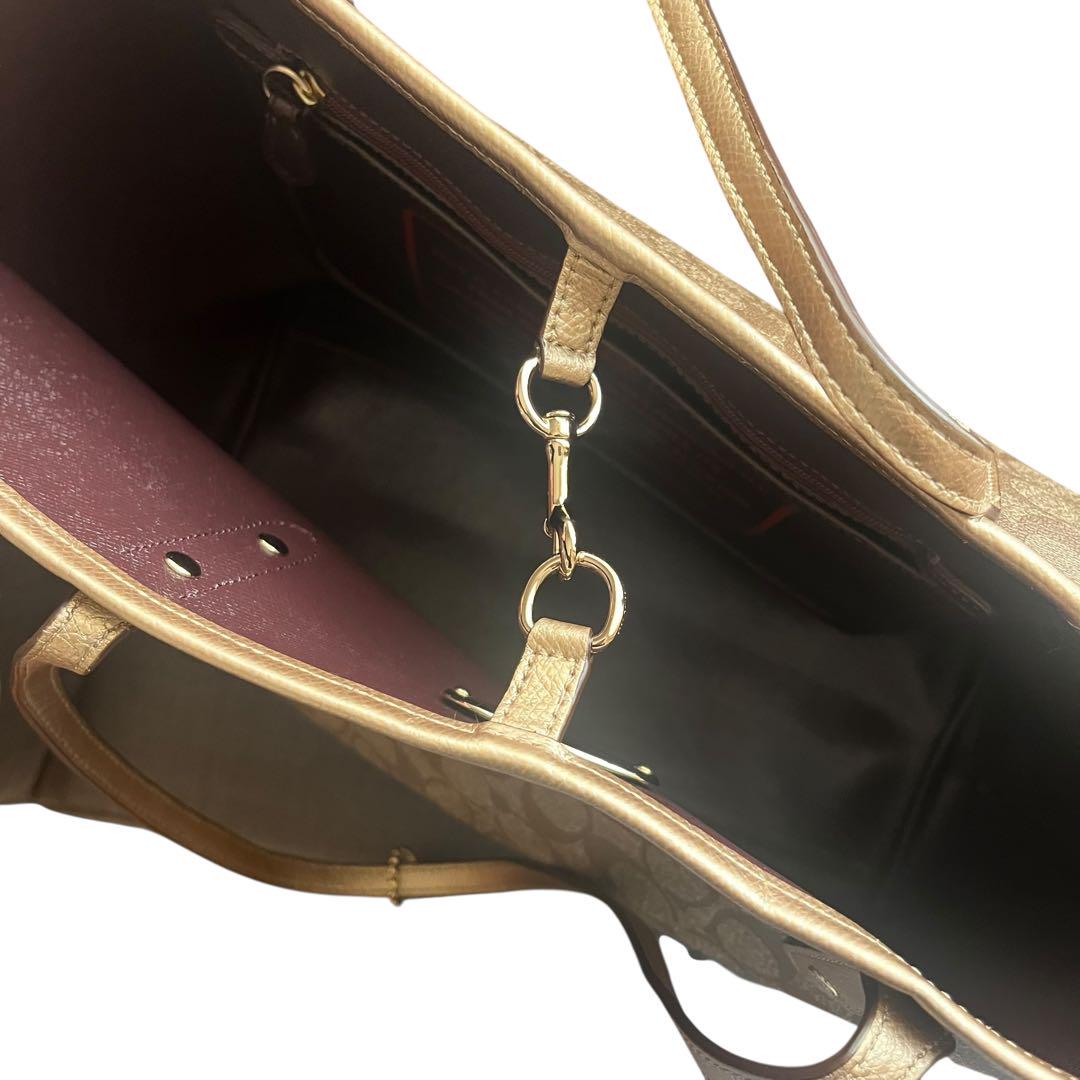 極美品　コーチ　トートバッグ　ワンショルダー　シグネチャー　PVC COACH
