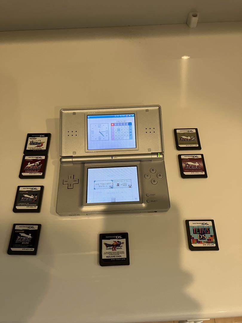 Nintendo ds lite  シルバー　美品　ソフト8本付き