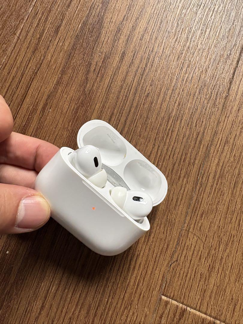 AirPods Pro 第2世代 シリアルNo有　中古