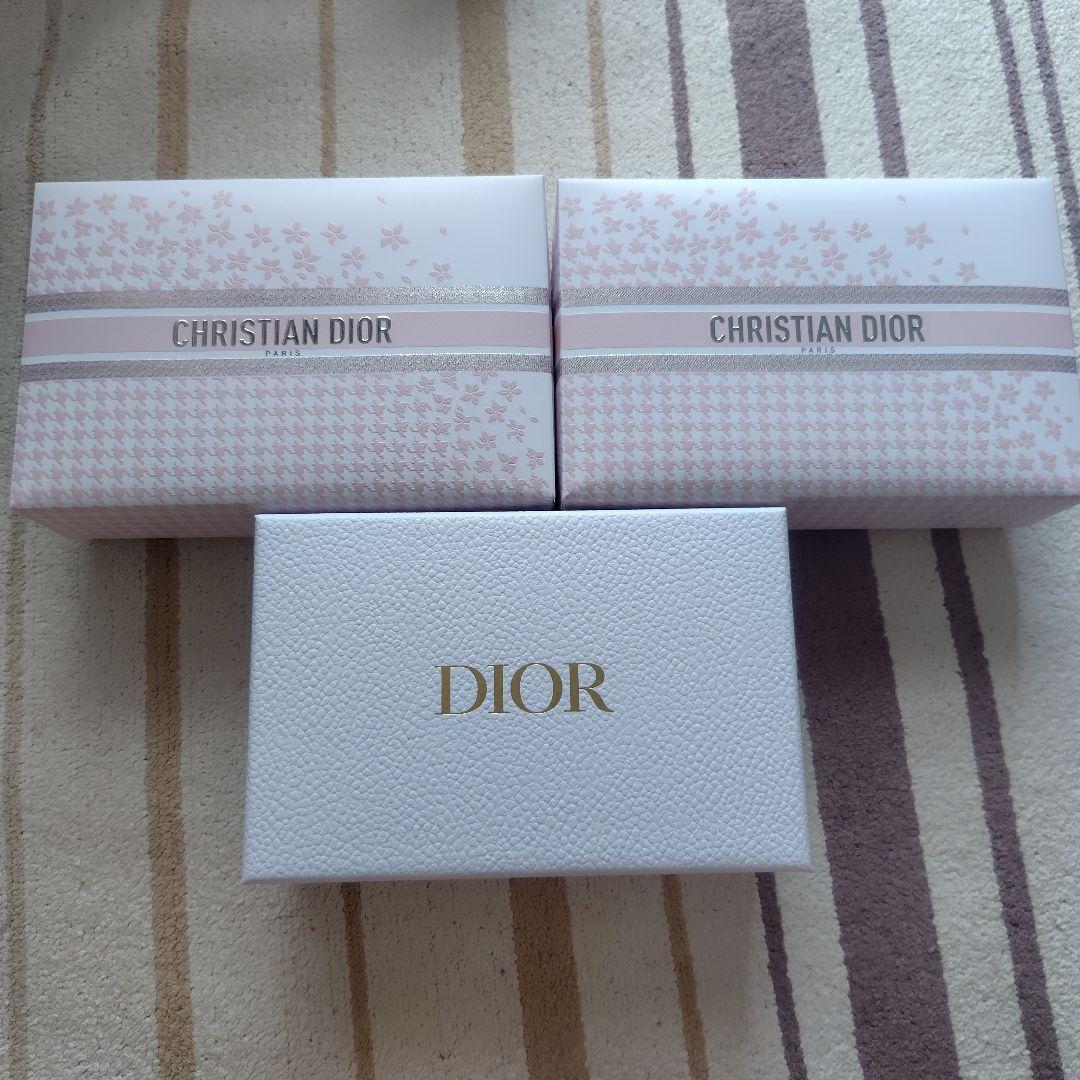 DIOR(5点セット) バラ売り可能 Dior ディオール コスメ ギフトボックス 小サイズ セット - メルカリ