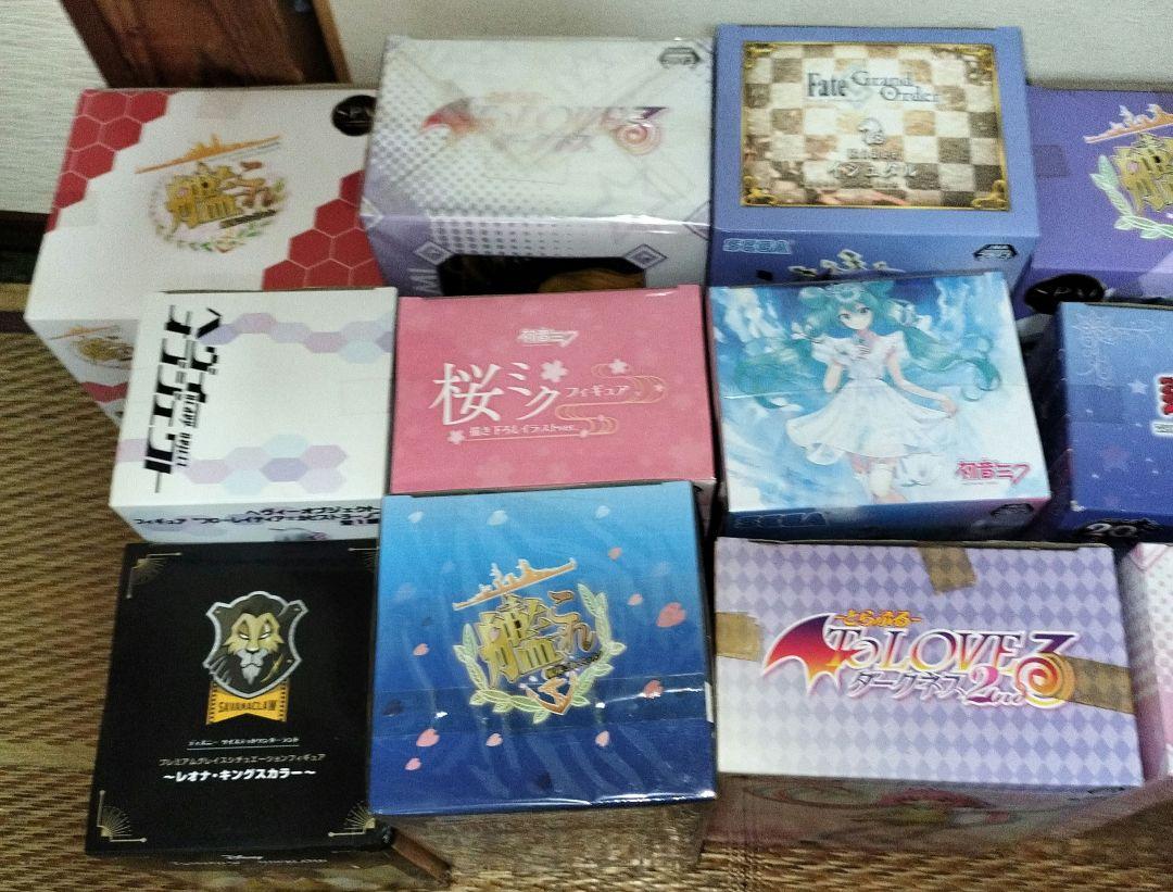 フィギュア15体セット　桜ミク、Fate.シドニア、とらぶる、他