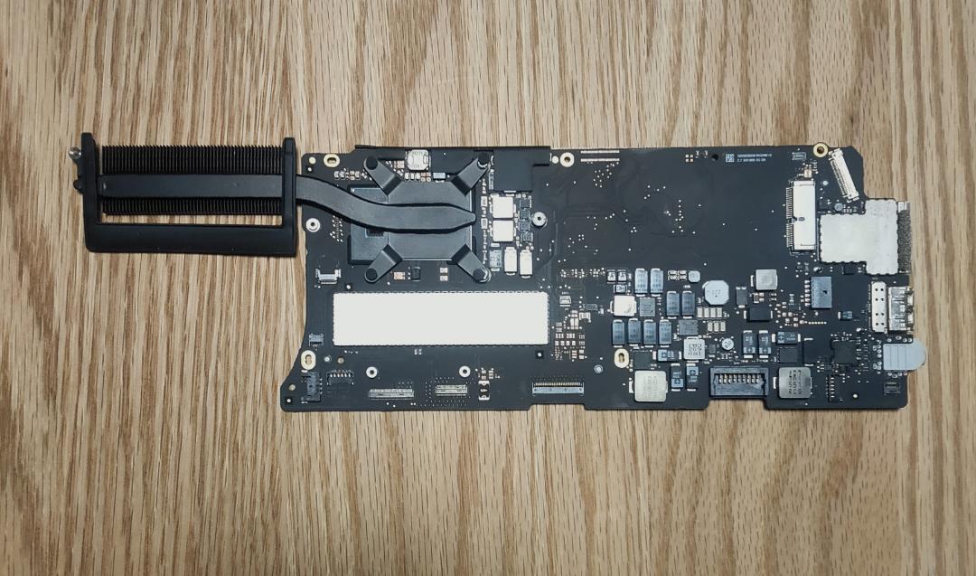 ロジックボード MacBookPro 13 Early2015 正常動作品