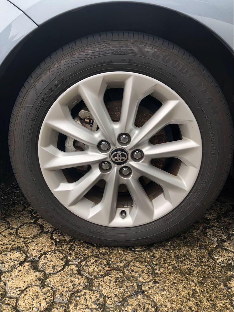 キリン　①トヨタ 純正　ホイールとタイヤセット 1本　205/55R16