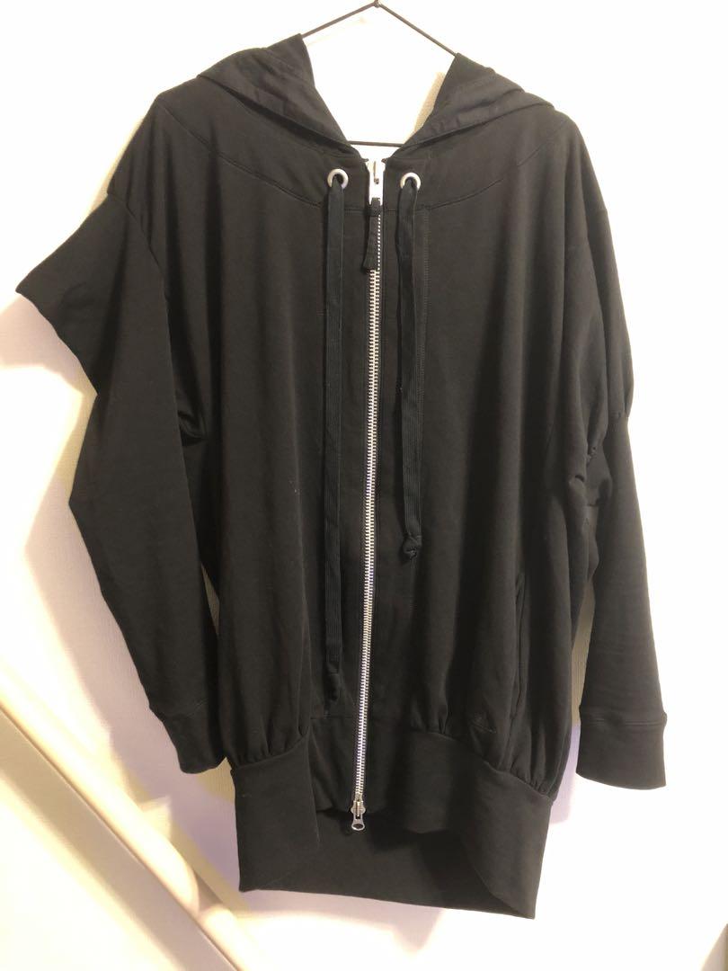 Vivienne Westwood 黒変形パーカー