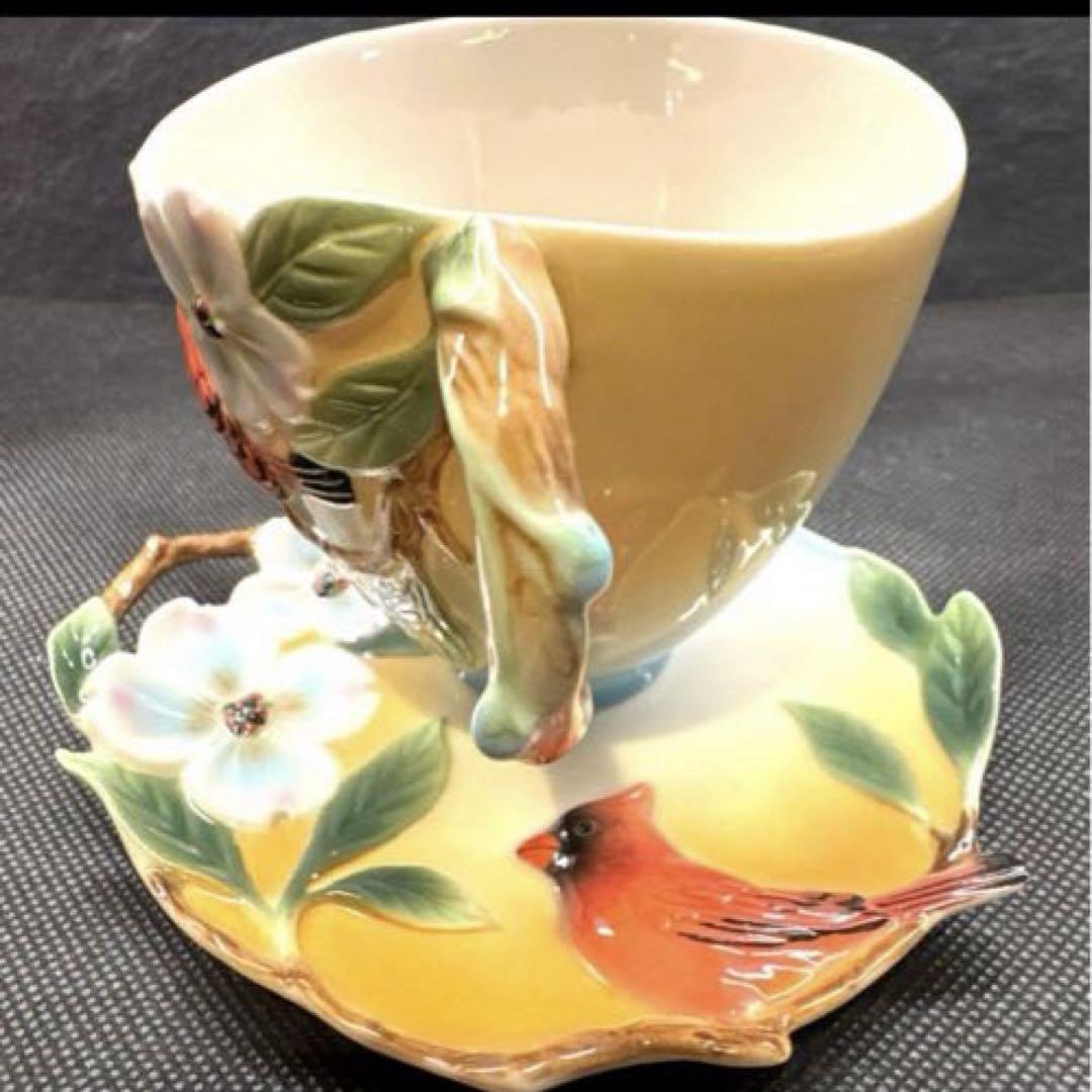 未使用品　FRANZ COLLECTION ティーカップソーサー