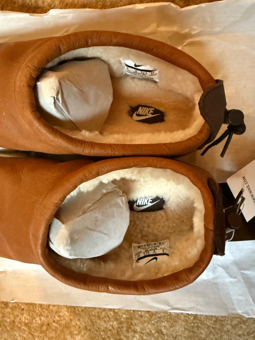 新品 ナイキ エアモック ボンバー NIKE AIR MOC BOMBER