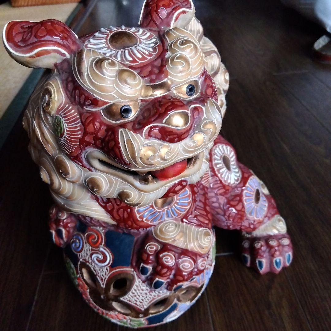 陶器製玉乗り 獅子の置物 赤色 金色 - メルカリ 陶器製玉乗り 獅子の置物 赤色 金色 - メルカリ