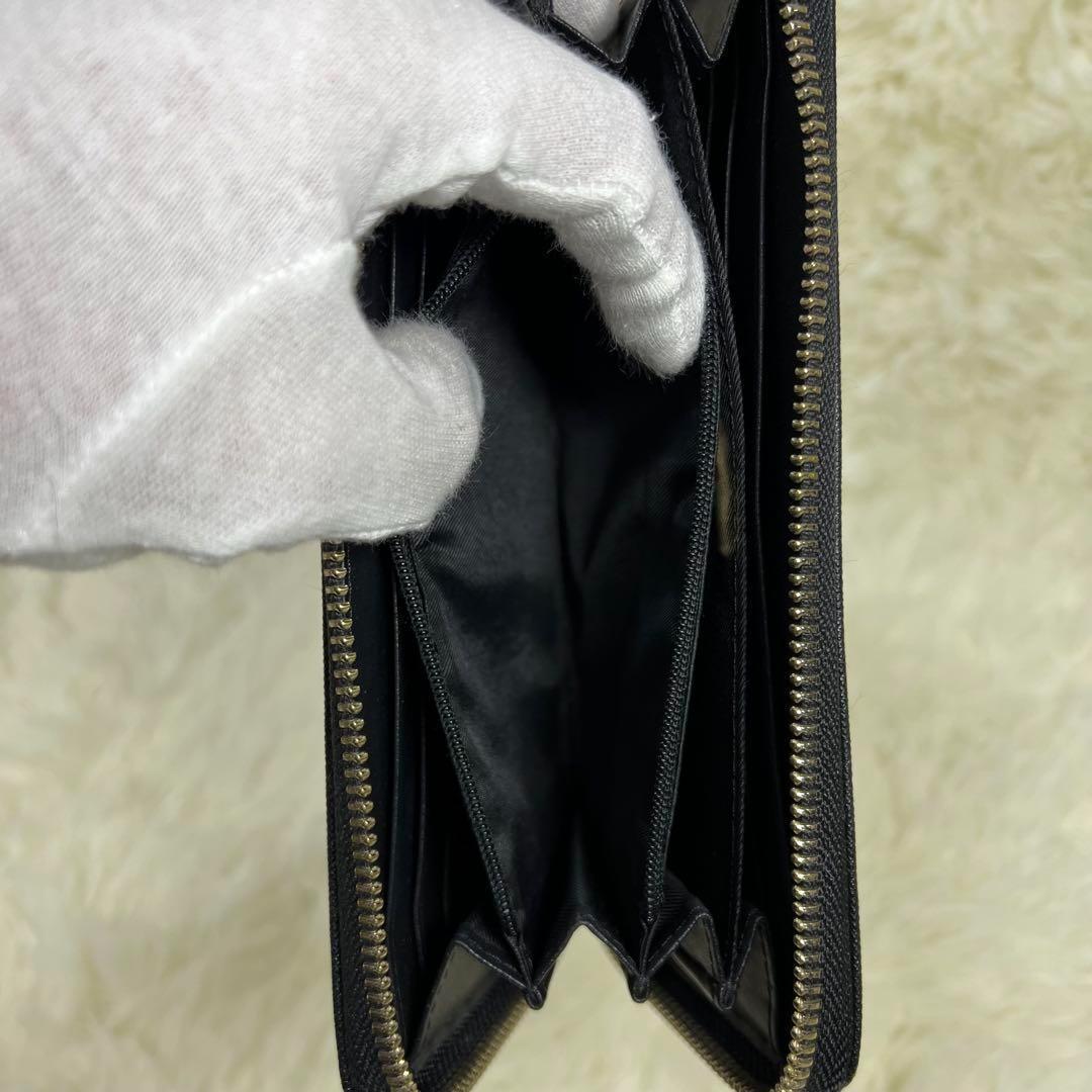 【極美品】 ヴィヴィアンウエストウッド 長財布 ラウンドファスナー 金オーブ