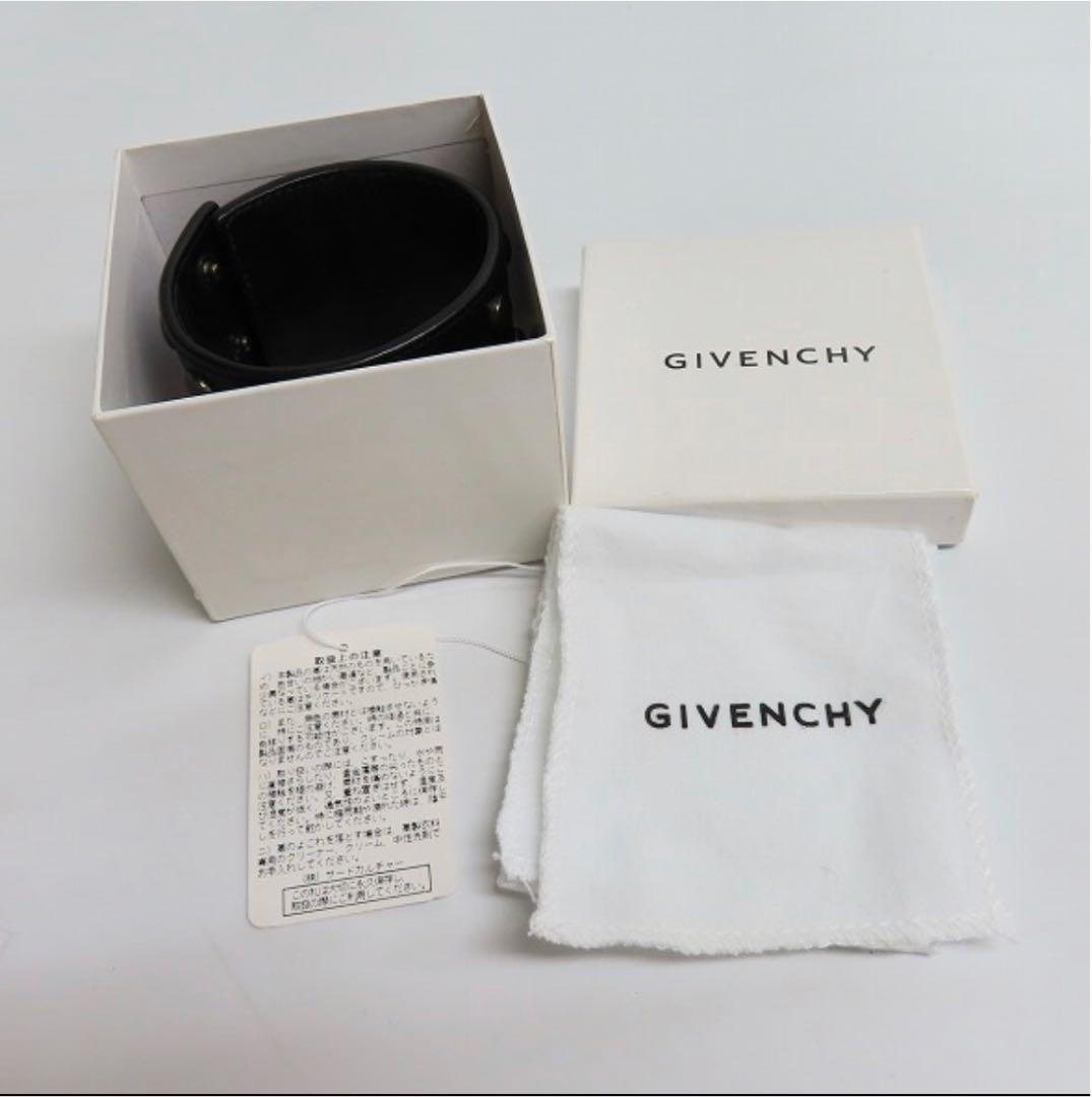 高品質在庫 GIVENCHY スタッズ レザーブレスレット BDnly-m62648490429 ジバンシィ スター 国産大得価