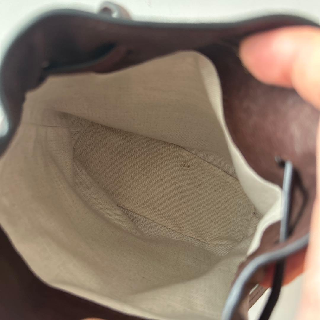 MIU MIU ナッパレザー