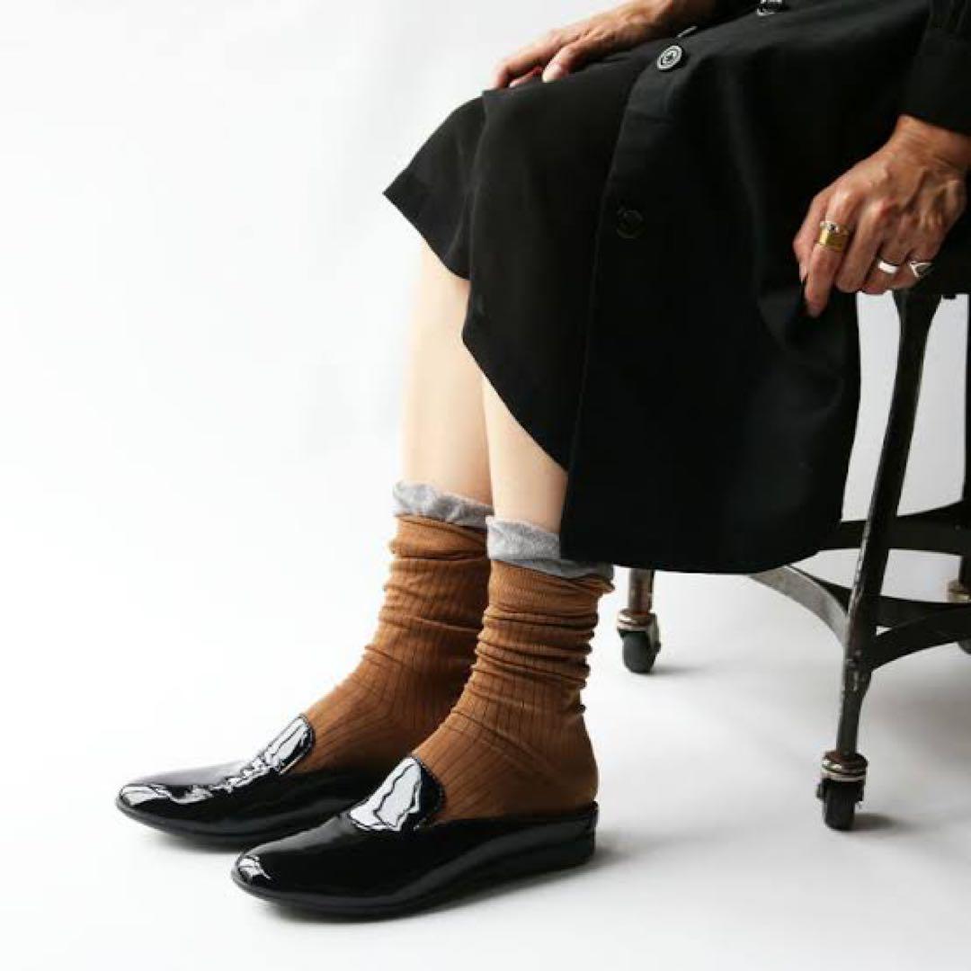 【10％OFF】 dansko LEXIE・Black Patent黒エナメルミュールサンダル37 靴