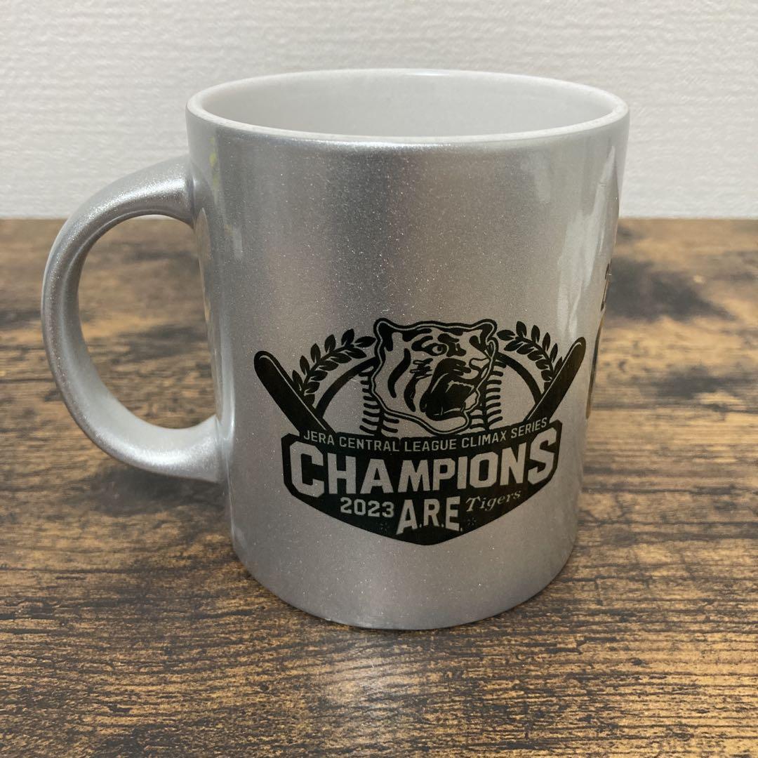 阪神タイガース 優勝記念マグカップ ゴールド・シルバー 阪神タイガース 優勝記念マグカップ ゴールド・シルバー - メルカリ