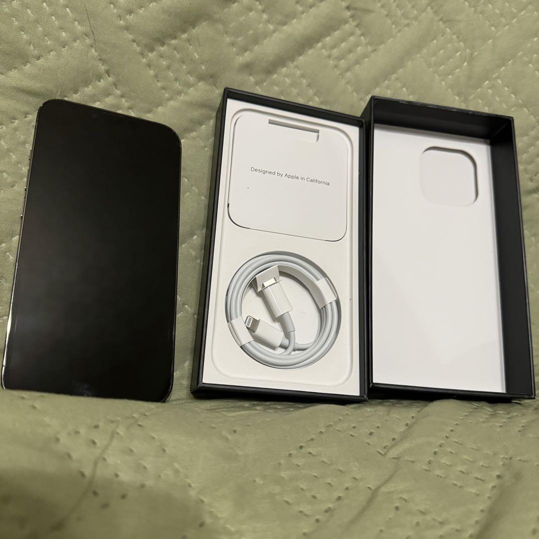 iPhone13pro グラファイト　256G