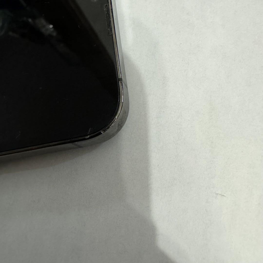 iPhone13pro グラファイト　256G
