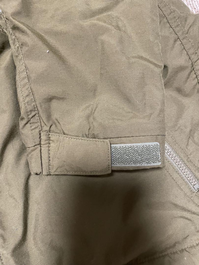 美品！North Face キッズノマドコンパクトジャケット140 カーキ