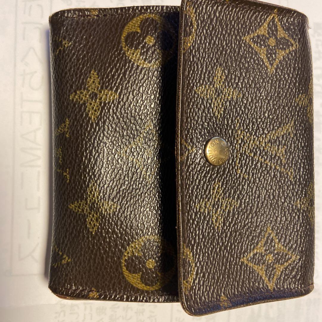 ルイヴィトン モノグラム 二つ折り財布　　 ダブルホック