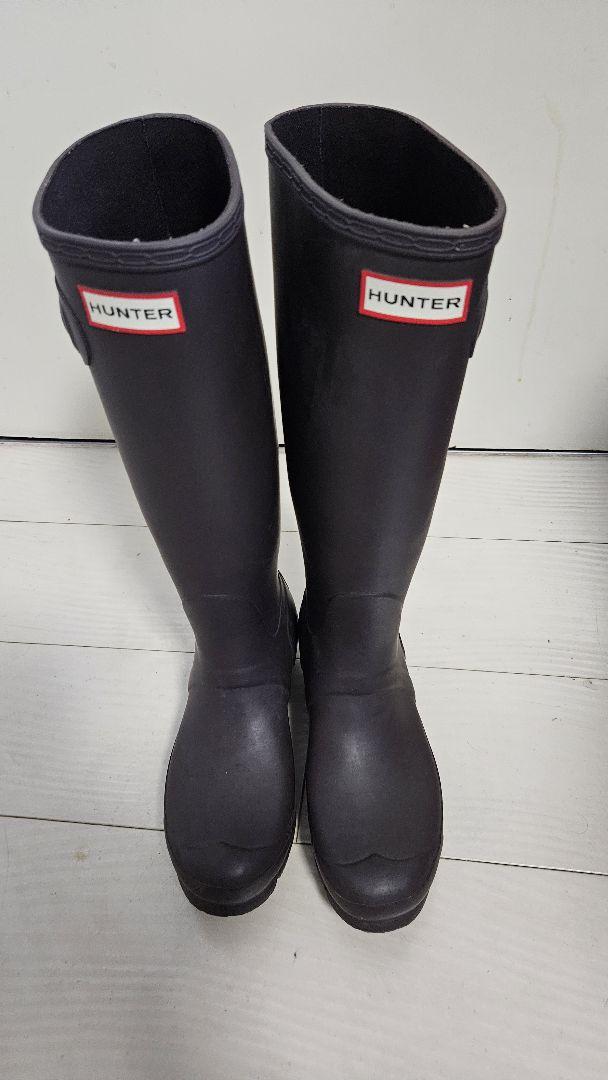 HUNTER ブラウン 長靴 バックル付き HUNTER ブラック 長靴 バックル付き - メルカリ