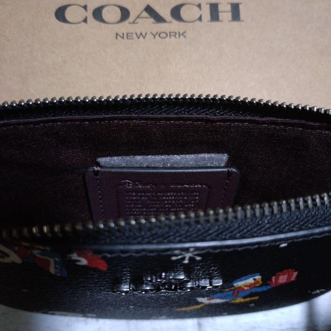 Disney x COACH コラボ 2023年 限定商品 リストレット ポーチ
