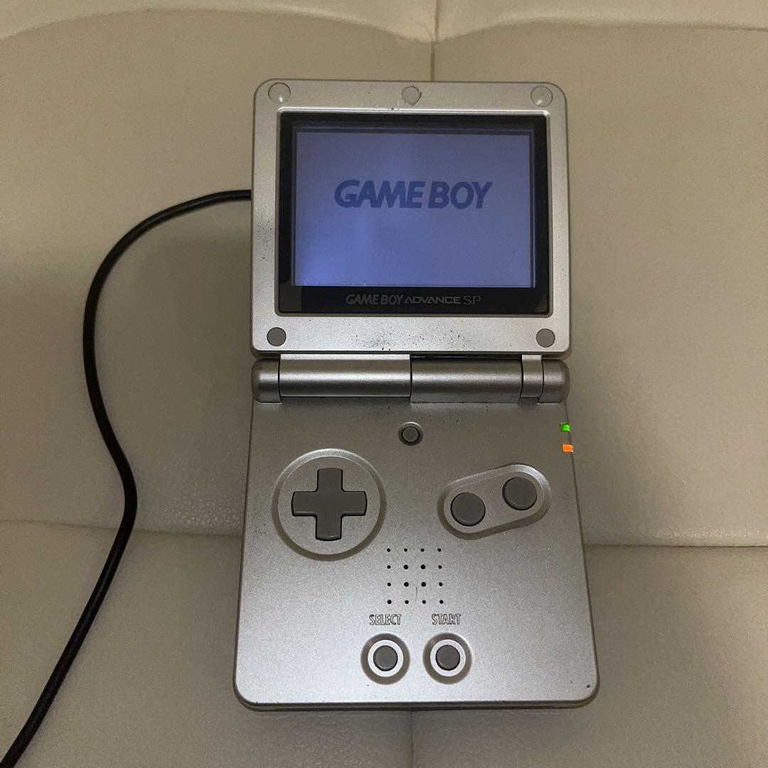ゲームボーアドバンス　SP プラチナシルバー　本体