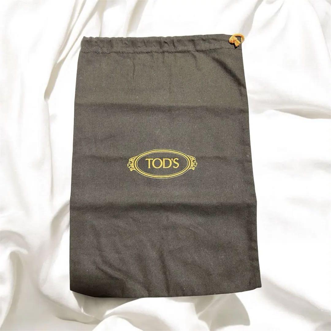 TOD'S パンプス
