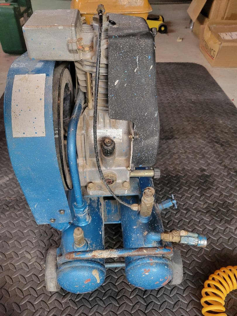 iwata EY15 ポータブルエアコンプレッサー