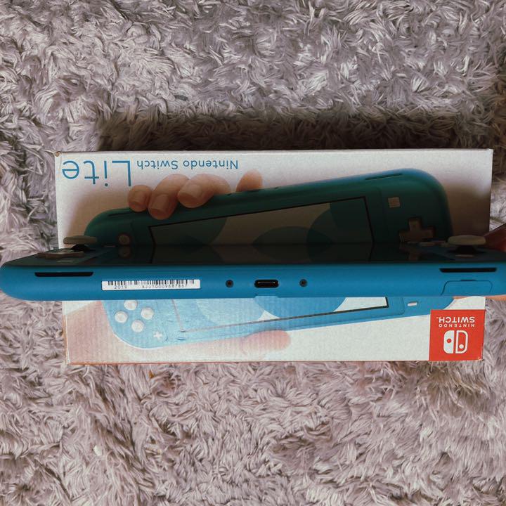 Nintendo Switch Lite ターコイズブルー