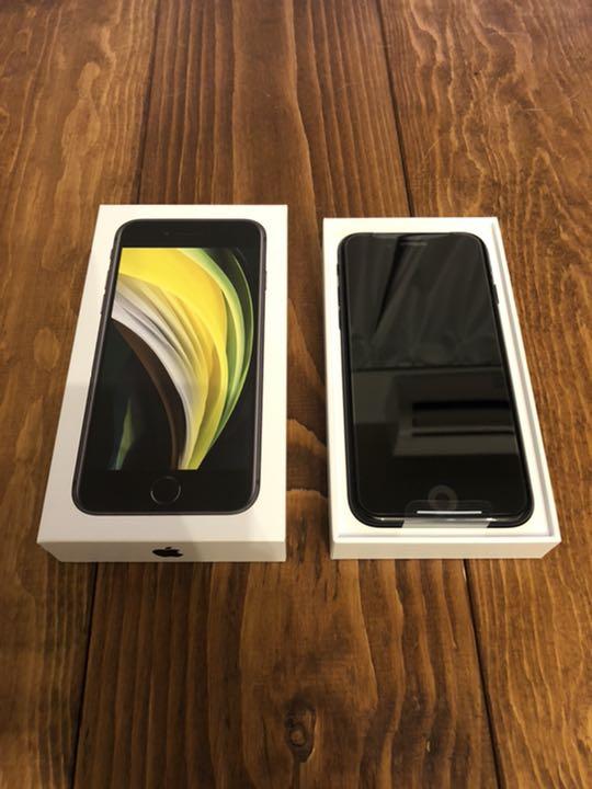 本体 iPhoneSE 第2世代 64GB ホワイト SIMフリー スマートフォン本体 【安心発送】