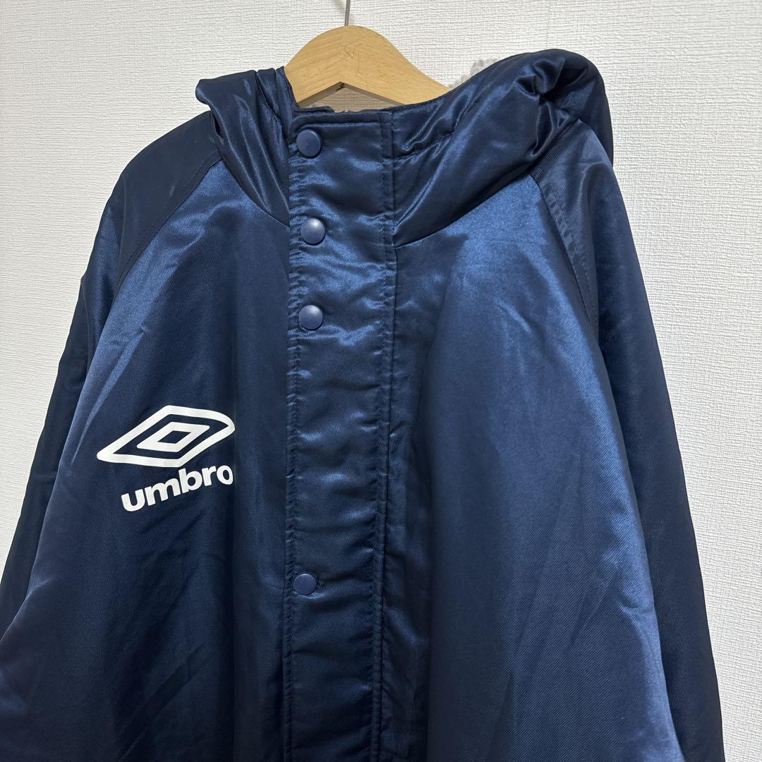 アンブロ/メンズ/ベンチコート/サッカー/裏起毛 /ボア/防寒着/バックロゴ