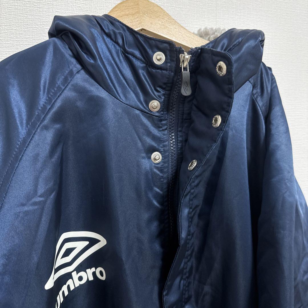 アンブロ/メンズ/ベンチコート/サッカー/裏起毛 /ボア/防寒着/バックロゴ