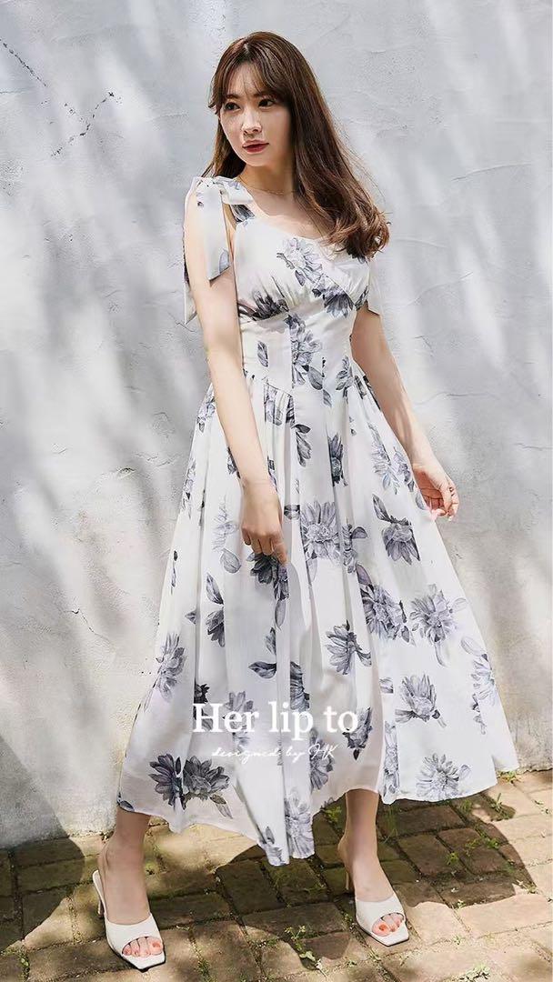 her lip to Sunflower-Printed Midi Dress