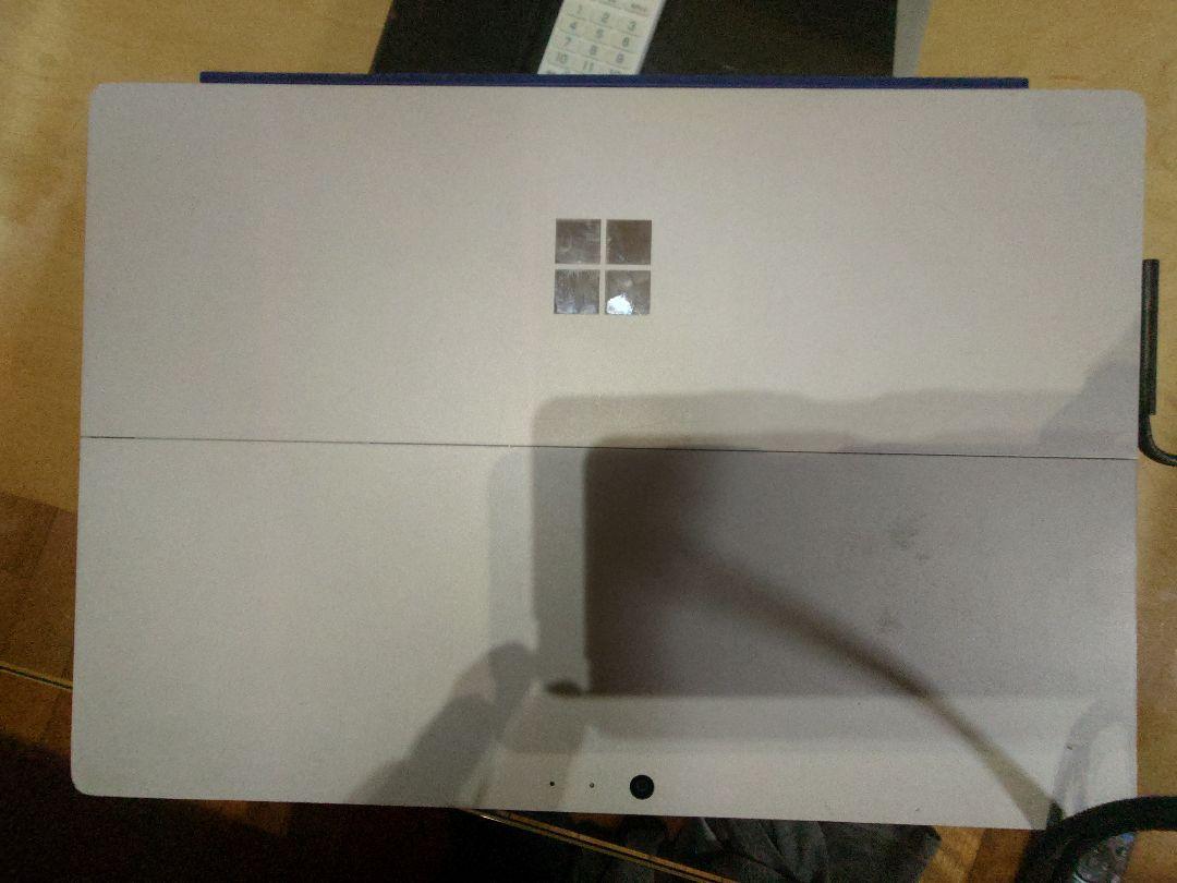値下げしました　Microsoft Surface Pro4 美品 箱付き
