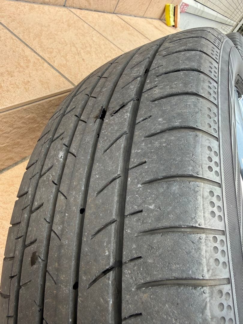 トヨタ 90ヴォクシー純正17インチ ホイールセット ヨコハマタイヤ トヨタ 90ヴォクシー純正17インチ ホイールセット ヨコハマタイヤ