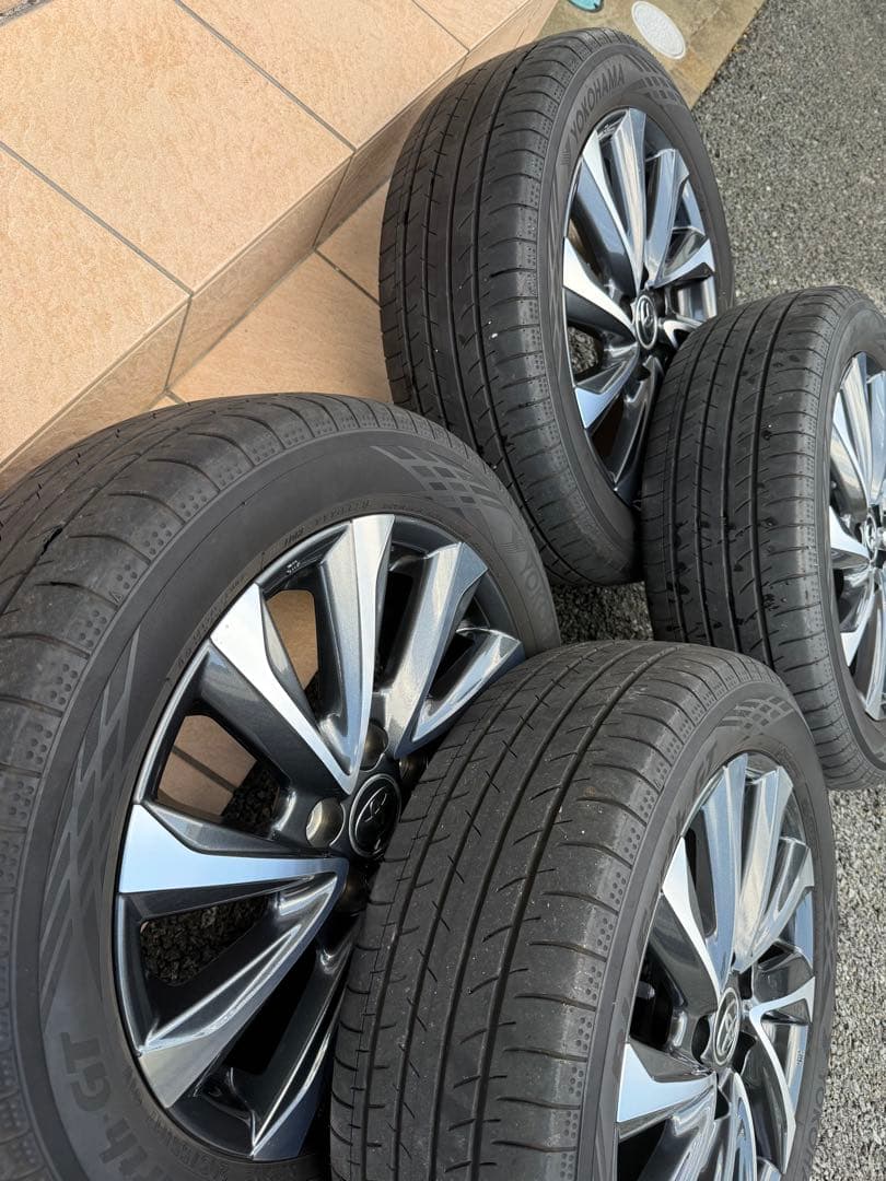 トヨタ 90ヴォクシー純正17インチ ホイールセット ヨコハマタイヤ トヨタ 90ヴォクシー純正17インチ ホイールセット ヨコハマタイヤ