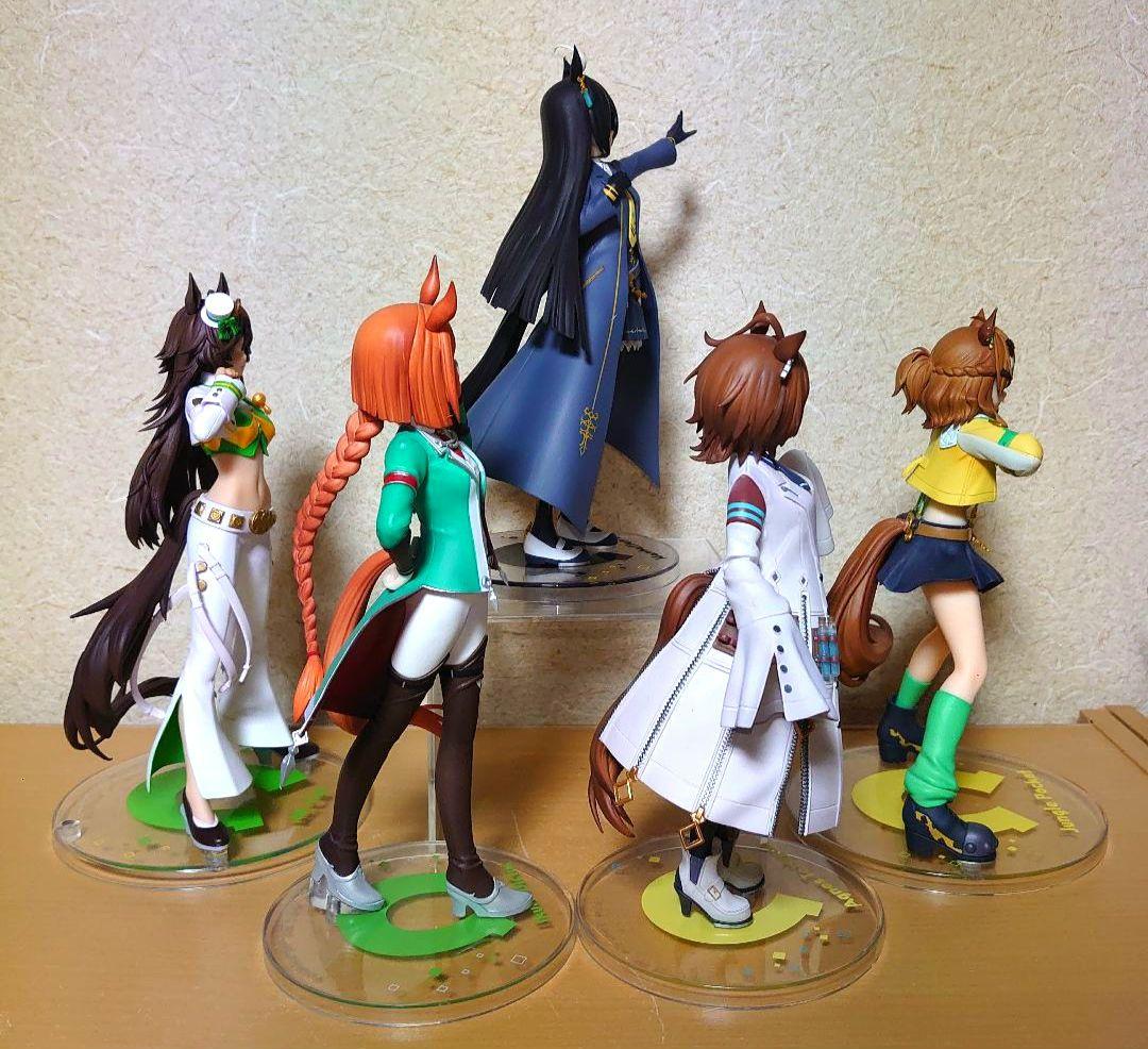 ウマ娘 アグネスタキオン ミスターシービー イクノディクタス マンハッタンカフェ