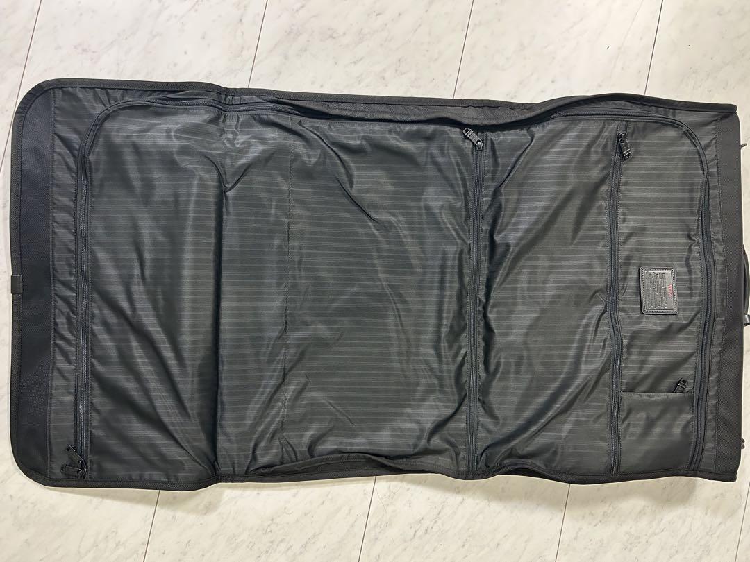 TUMI ガーメントバッグ