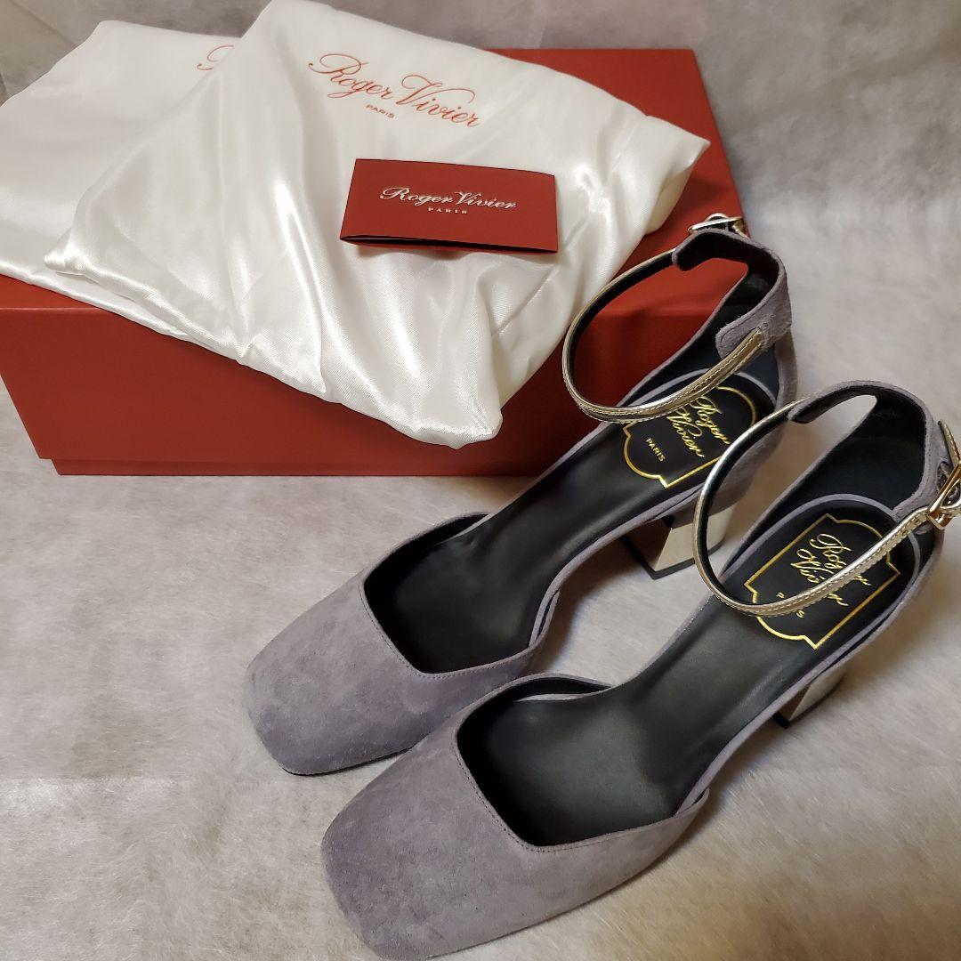 新品試着のみ♡ロジェヴィヴィエ ストラップスクエアトゥパンプス