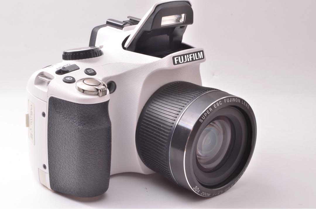 ネオ一眼レフ【美品】ラスト1点　即売れホワイト　ファインピクスSL300 ネオ一眼レフ【美品】ラスト1点 即売れホワイト ファインピクス