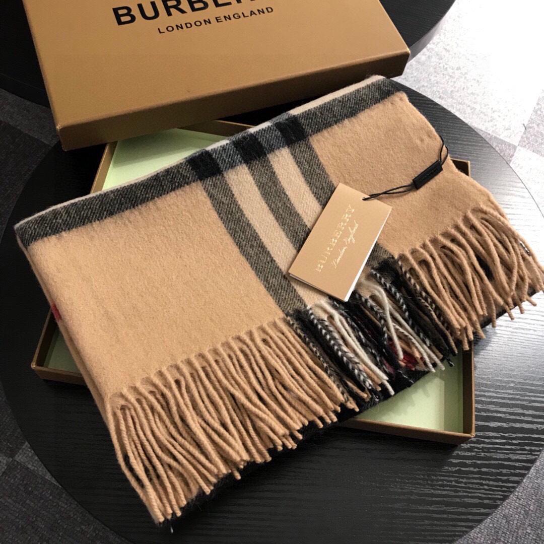 BALENCIAGA　マフラー 楽天市場】BALENCIAGA バレンシアガ マフラー 530047 420B0