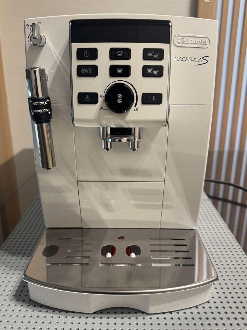 デロンギ ECAM23120WN 全自動エスプレッソマシン - メルカリ