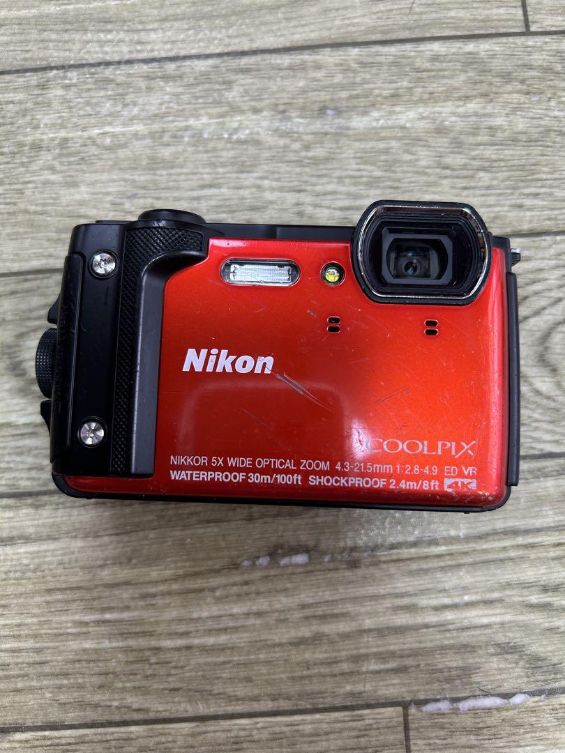 Nikon COOLPIX W300 レッド