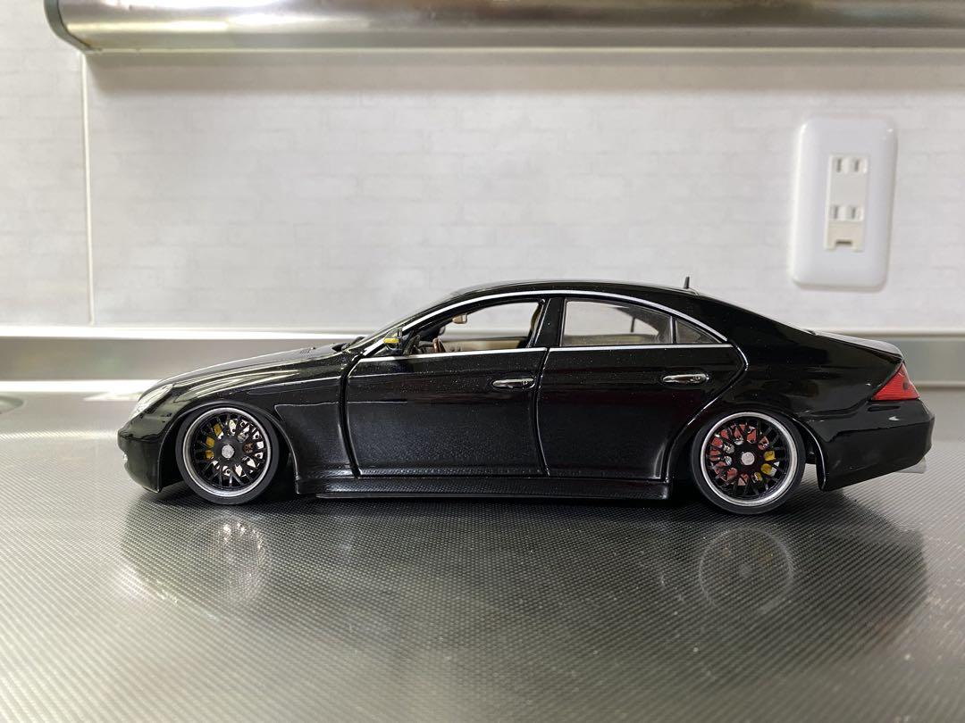メルセデスベンツ CLS 1/18