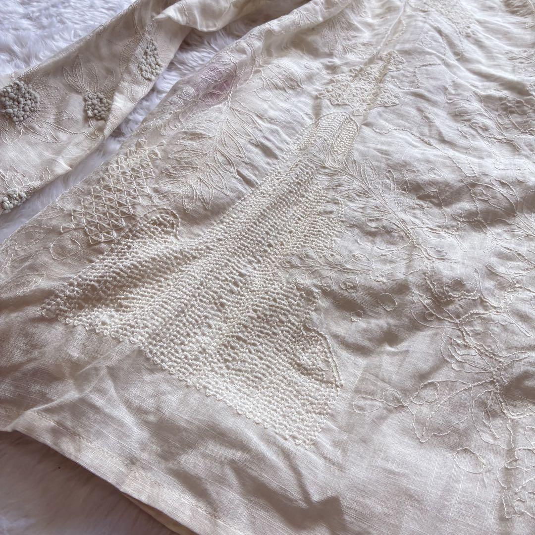 HaaT イッセイミヤケ　リネン混　カットソー　ガーゼ　刺繍